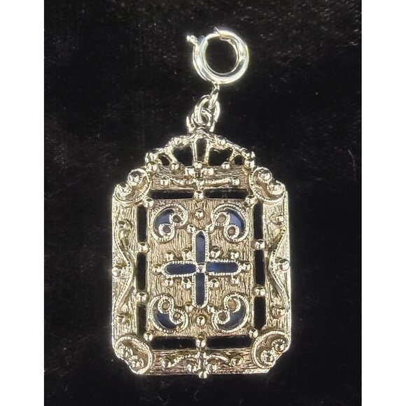 Vintage Sarah Coventry "Roman Holiday" Reversible Ornate Silver-Toned Pendant - Picture 2 of 11